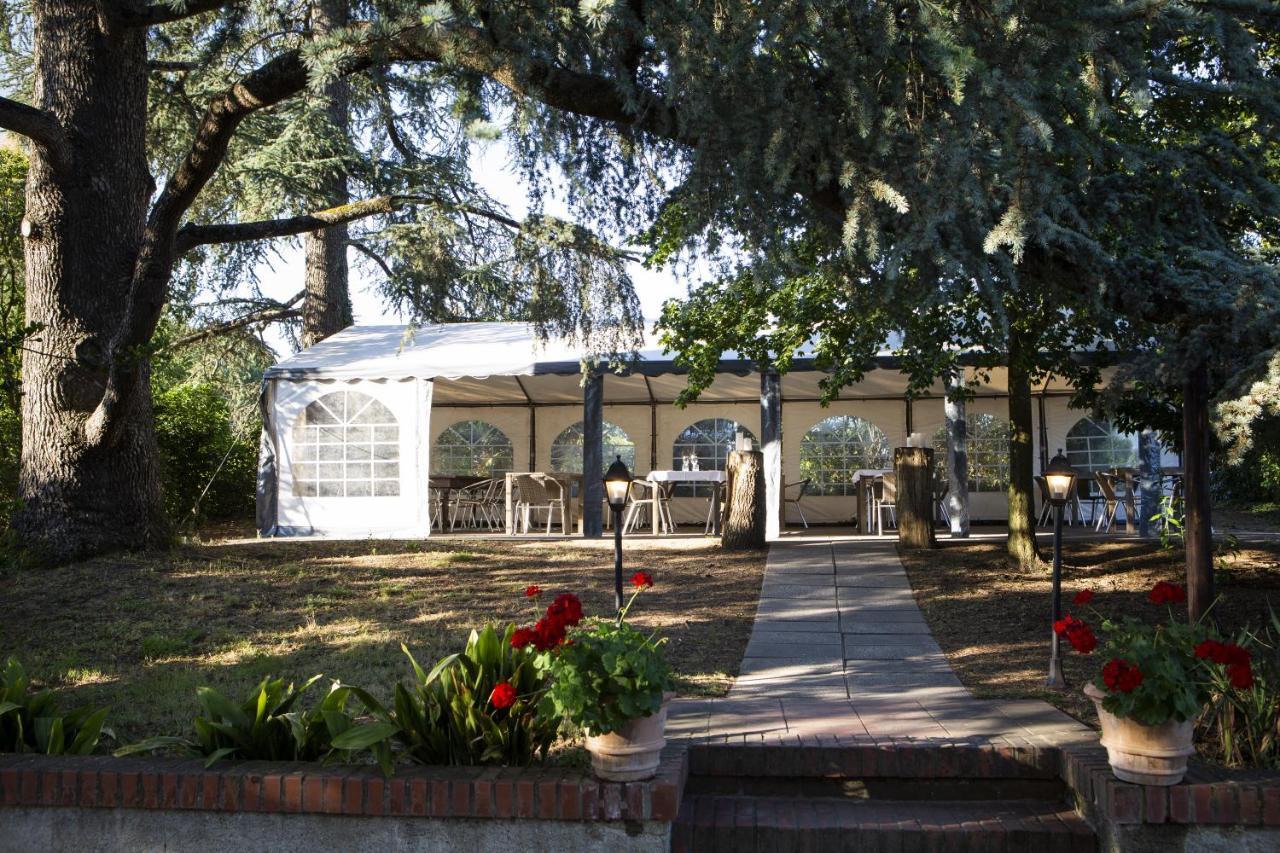 Agriturismo La Topaia ボルゴ・サン・ロレンツォ エクステリア 写真